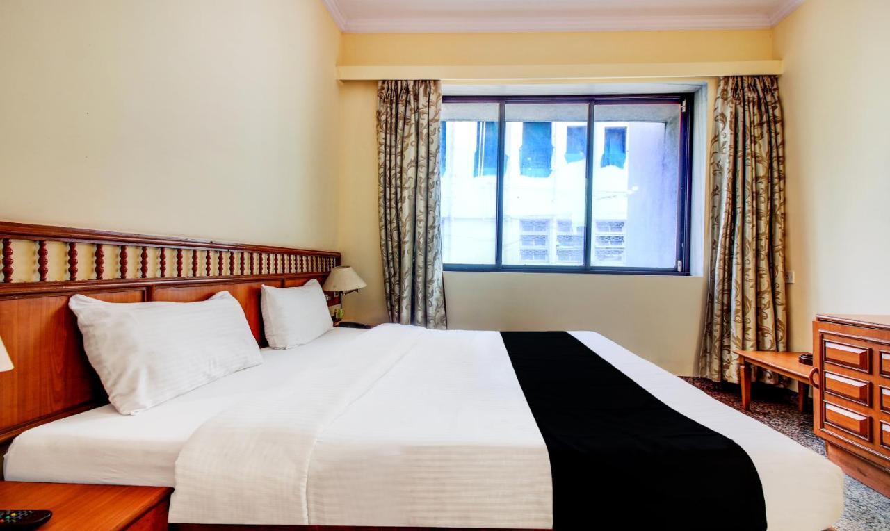 Hotel Kadamb Residency Mumbai Exterior foto